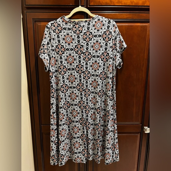 TIFFANY & GREY Women's Short Sleeve Tunic T-Shirt Dress - 2X - Picture 5 of 5